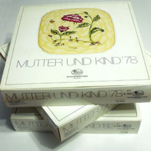 SET 3 Mother & Child Mutter und Kind  Wall Plates - Picture 1 of 7